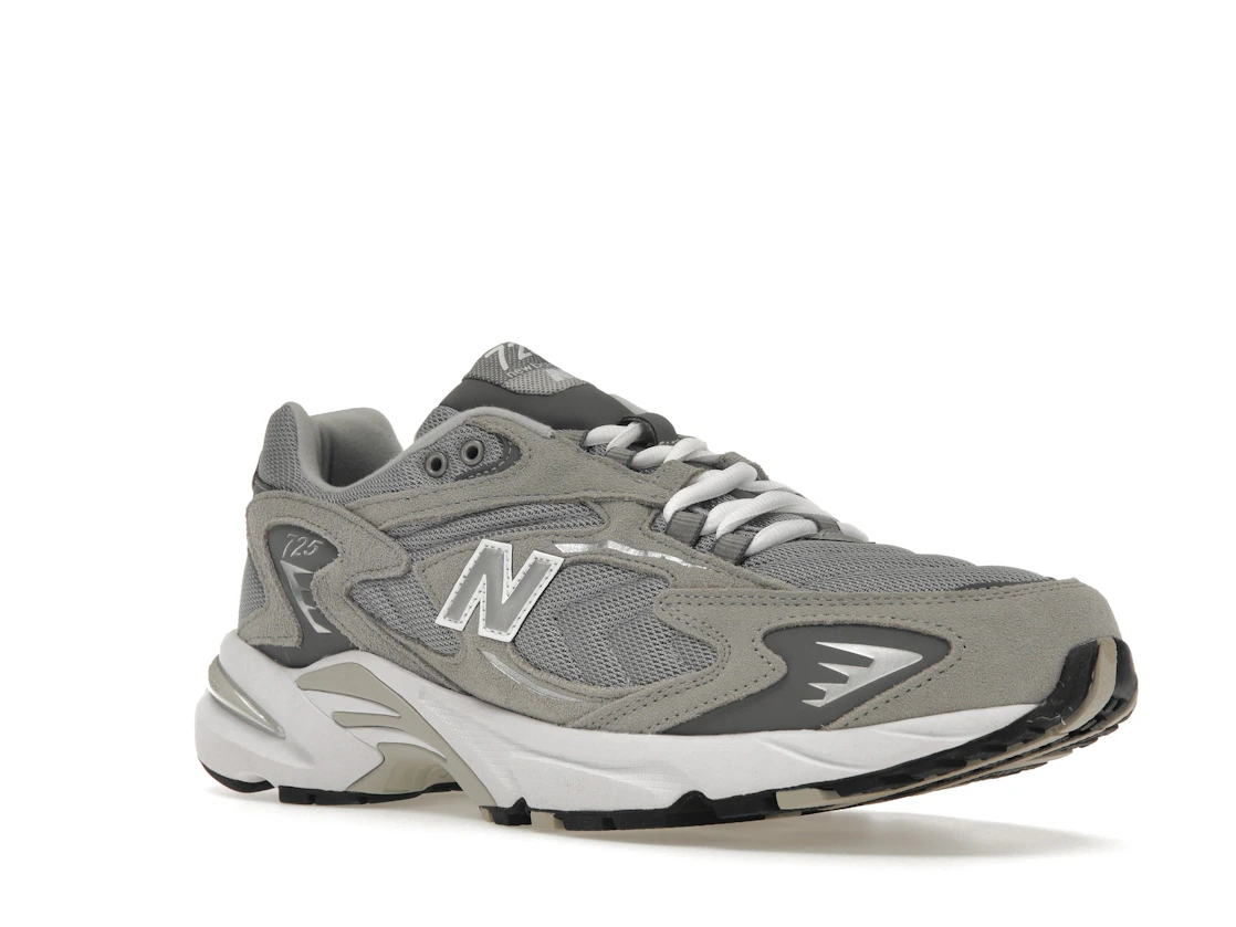 Vue 5 de New Balance 725 Grey