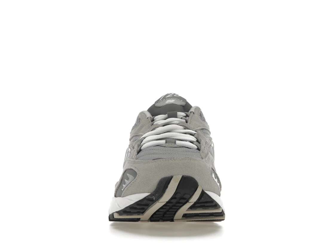Vue 10 de New Balance 725 Grey