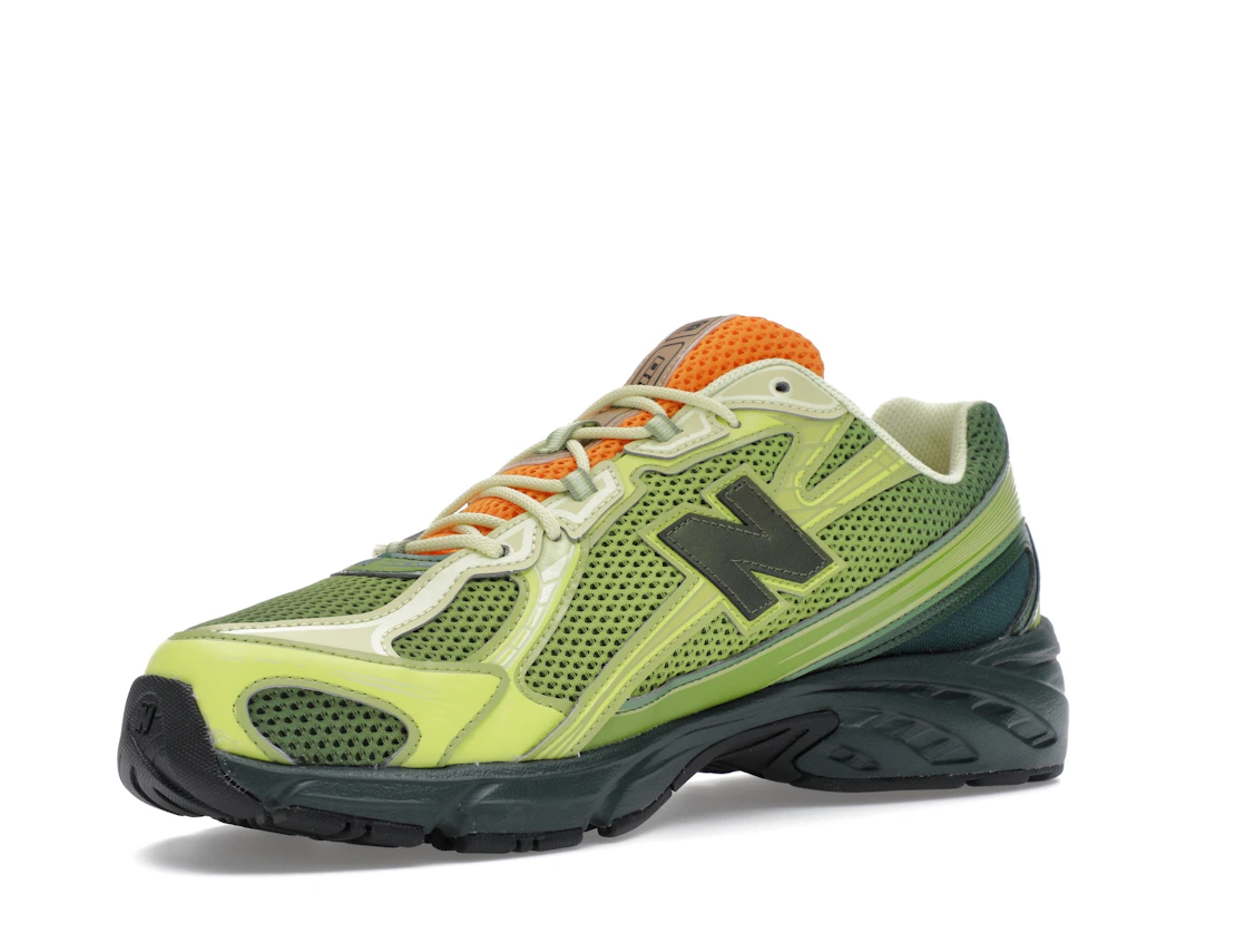 Vue 15 de New Balance 740 Concepts Brut