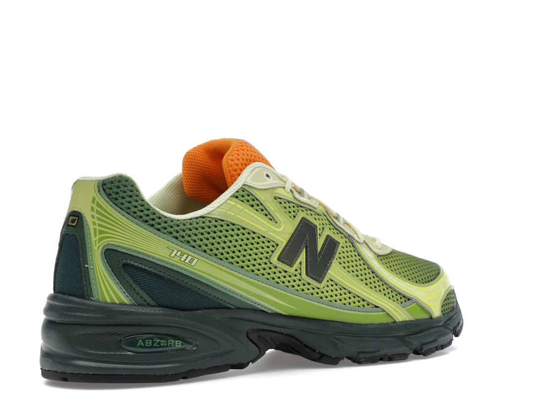 Vue 33 de New Balance 740 Concepts Brut