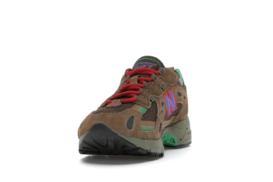 Vue 12 de New Balance 827 Stray Rats