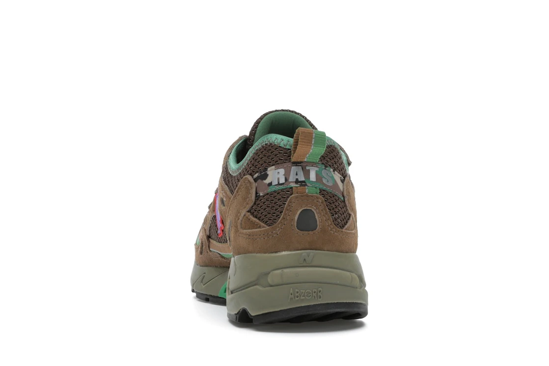 Vue 27 de New Balance 827 Stray Rats