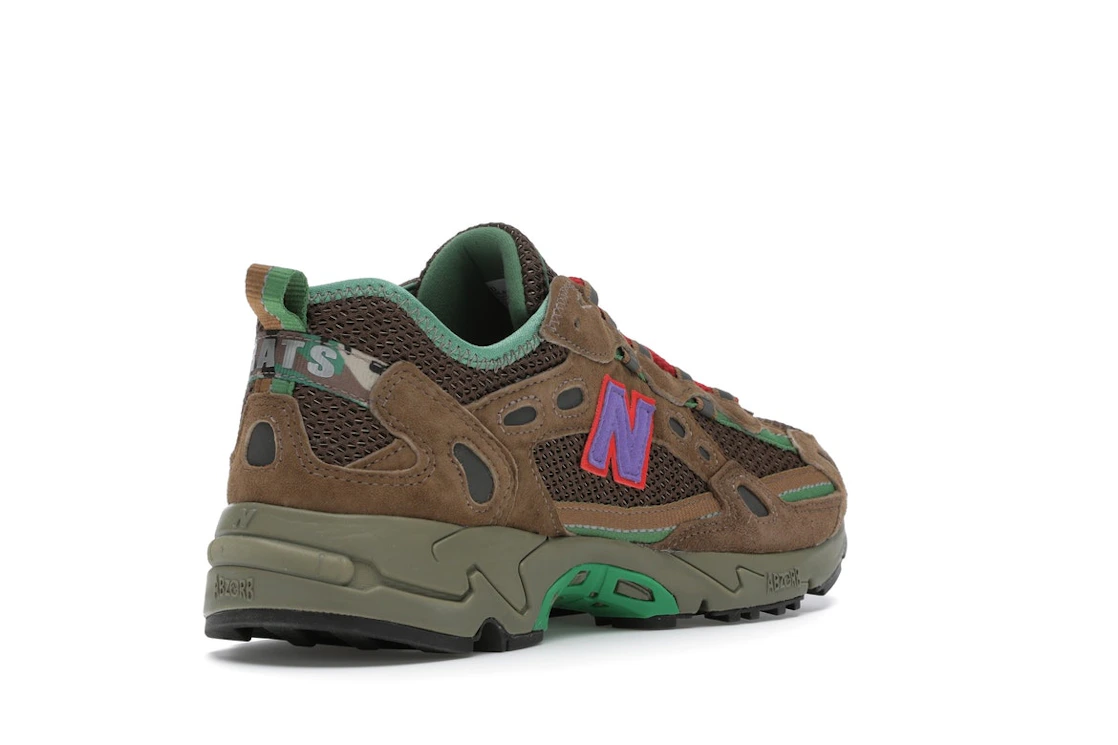 Vue 32 de New Balance 827 Stray Rats
