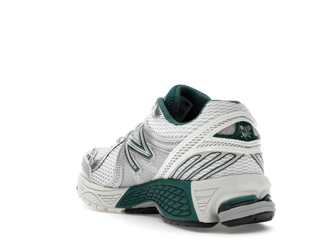 Vue 25 de New Balance 860v2 Aimé Leon Dore Grey Green