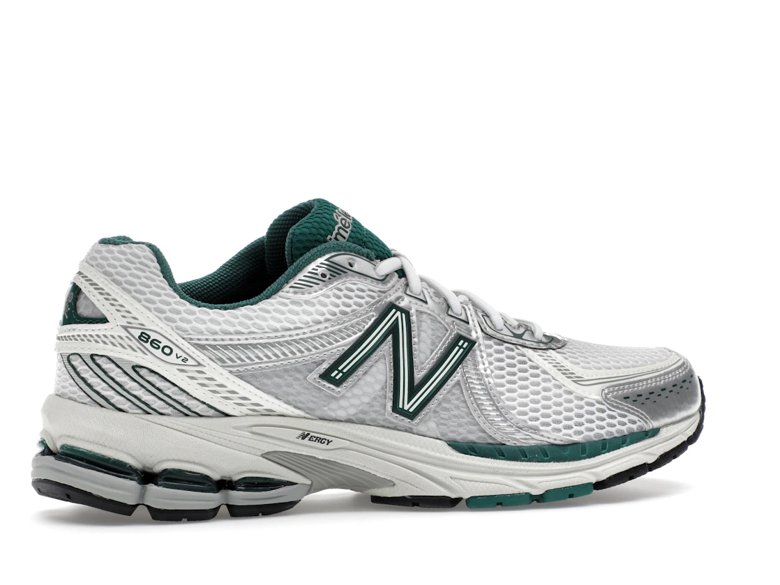 Vue 35 de New Balance 860v2 Aimé Leon Dore Grey Green