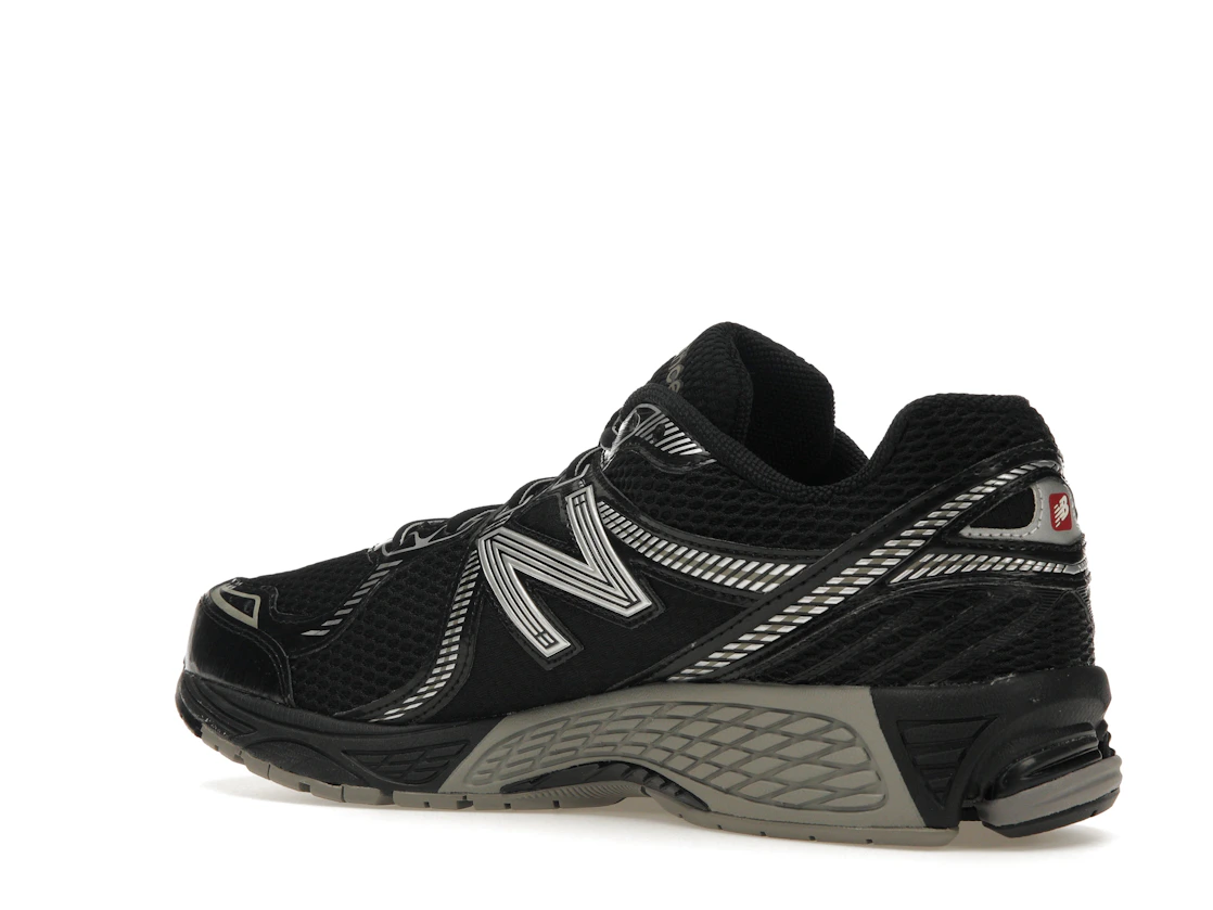 Vue 23 de New Balance 860v2 Black Silver