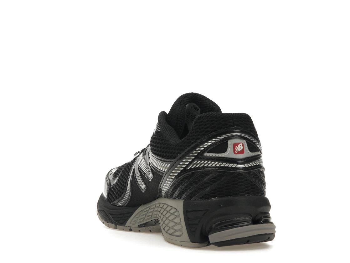 Vue 26 de New Balance 860v2 Black Silver