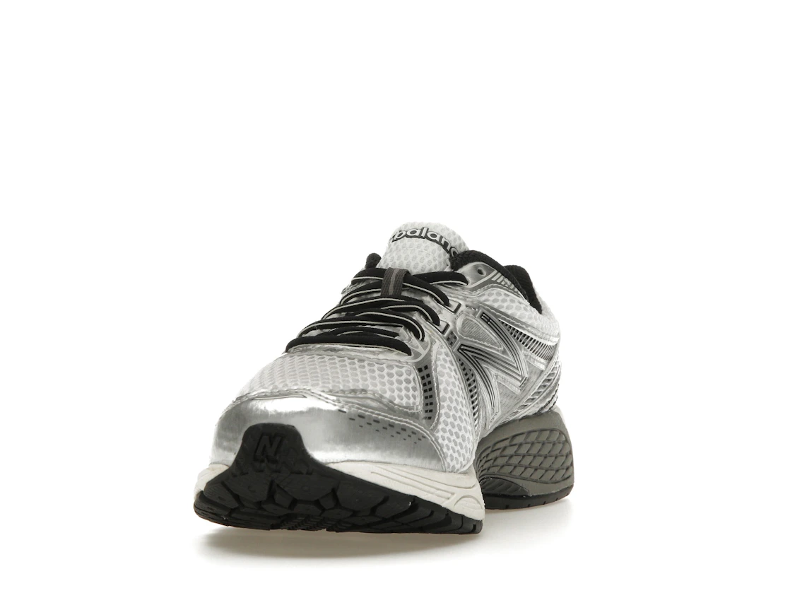 Vue 12 de New Balance 860v2 Milky Way Pack Optic White