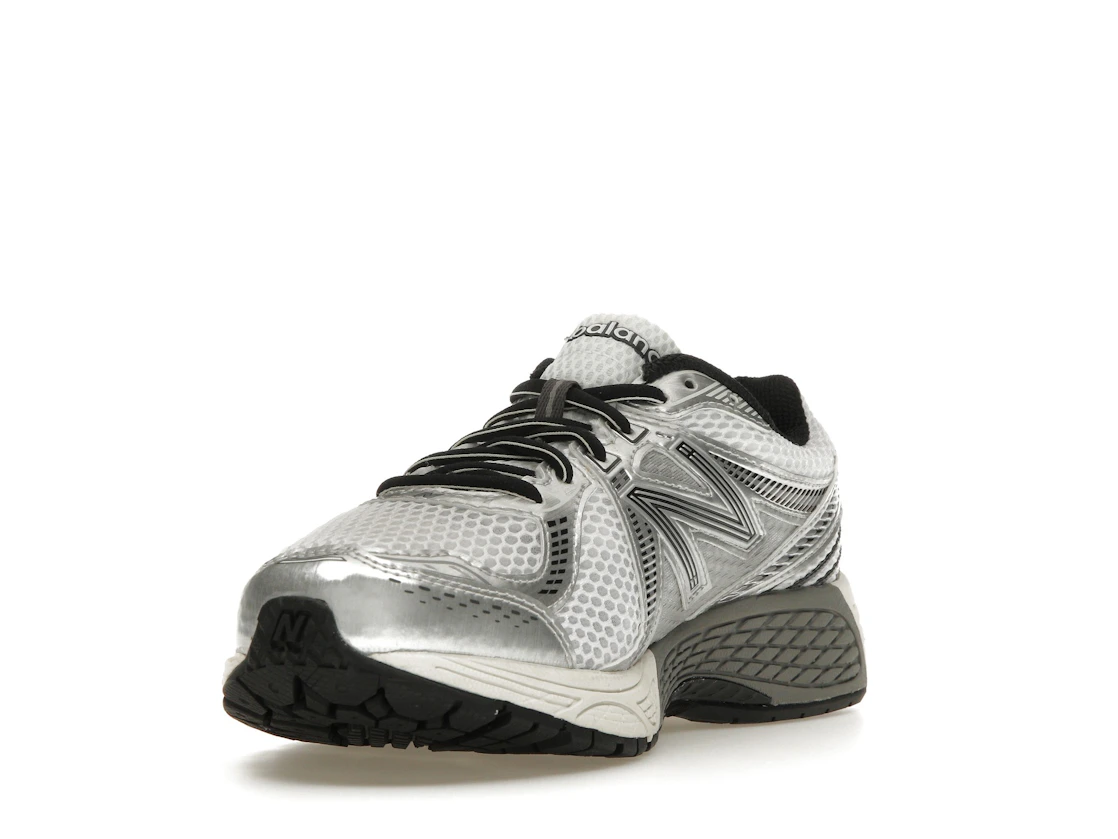 Vue 13 de New Balance 860v2 Milky Way Pack Optic White