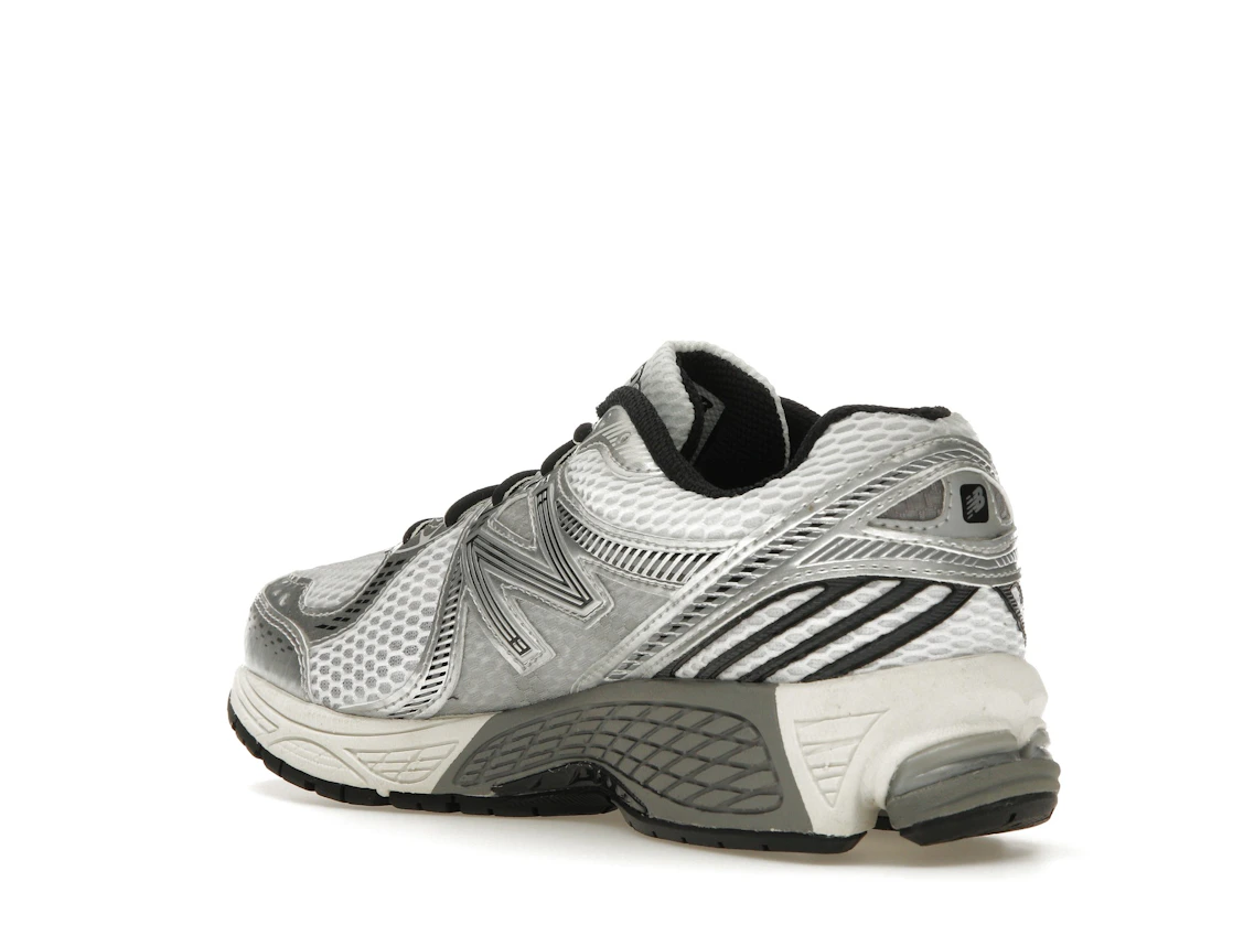 Vue 24 de New Balance 860v2 Milky Way Pack Optic White