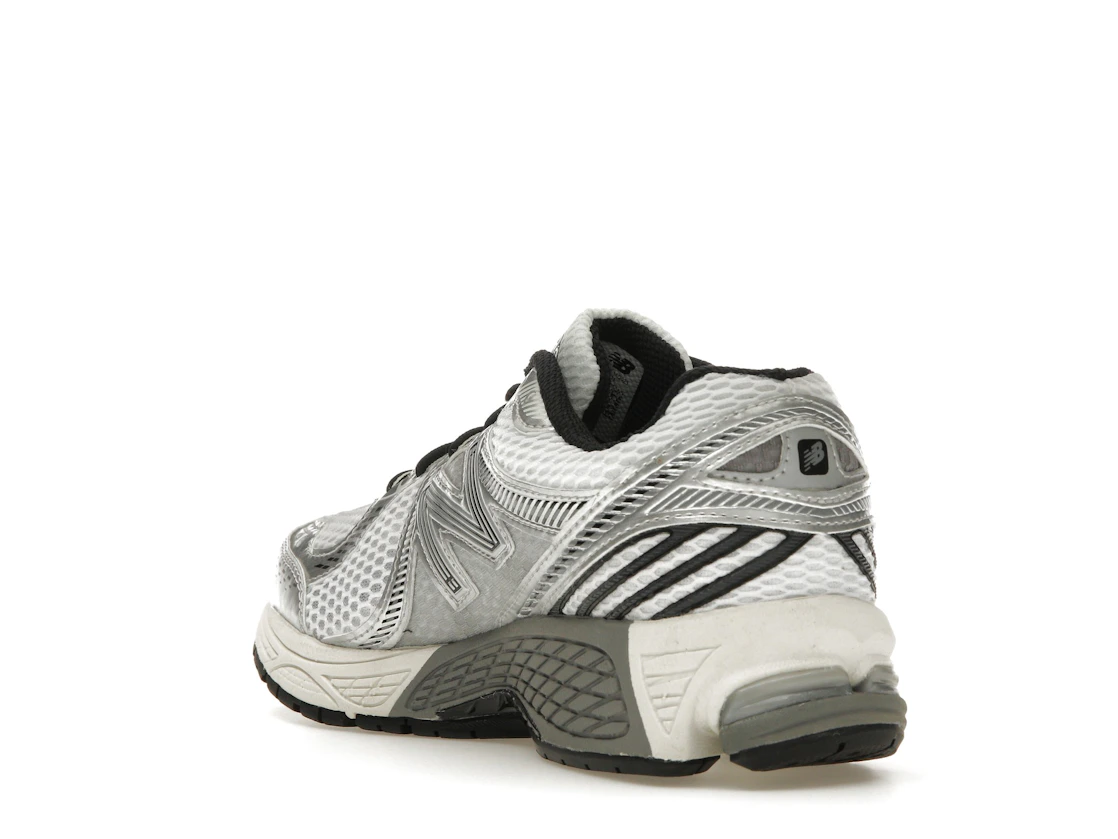 Vue 25 de New Balance 860v2 Milky Way Pack Optic White