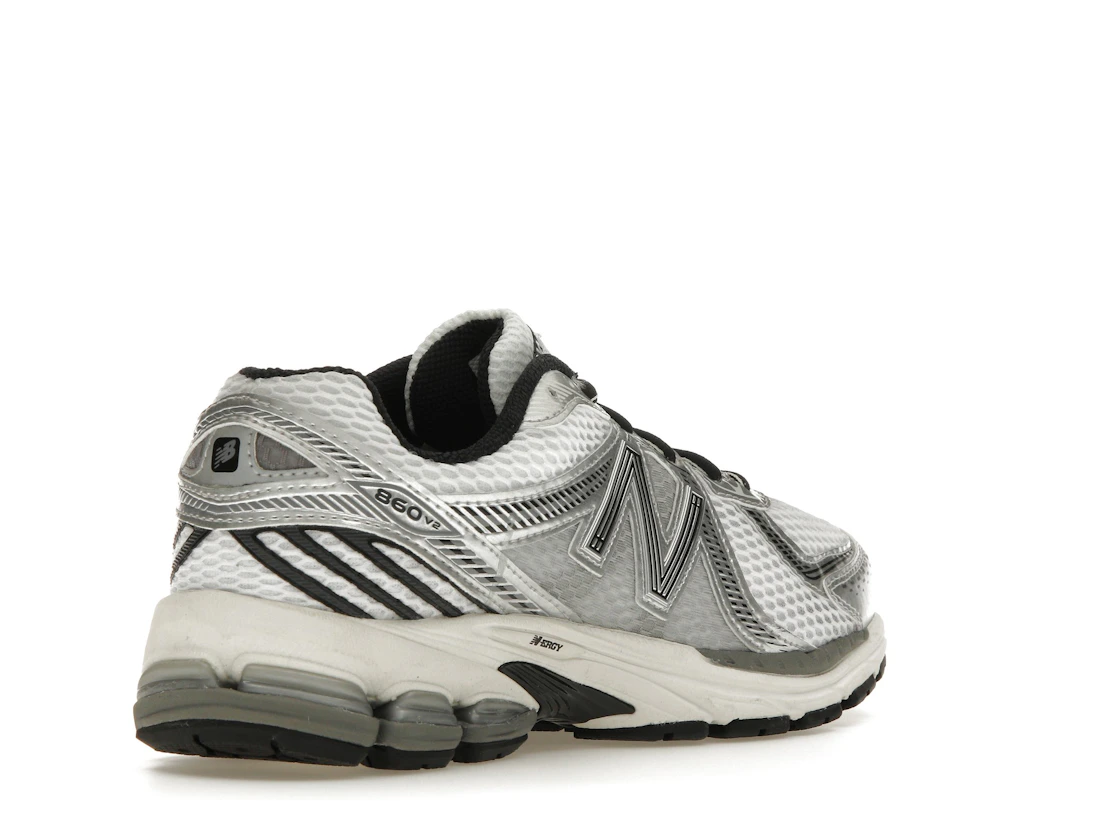 Vue 32 de New Balance 860v2 Milky Way Pack Optic White
