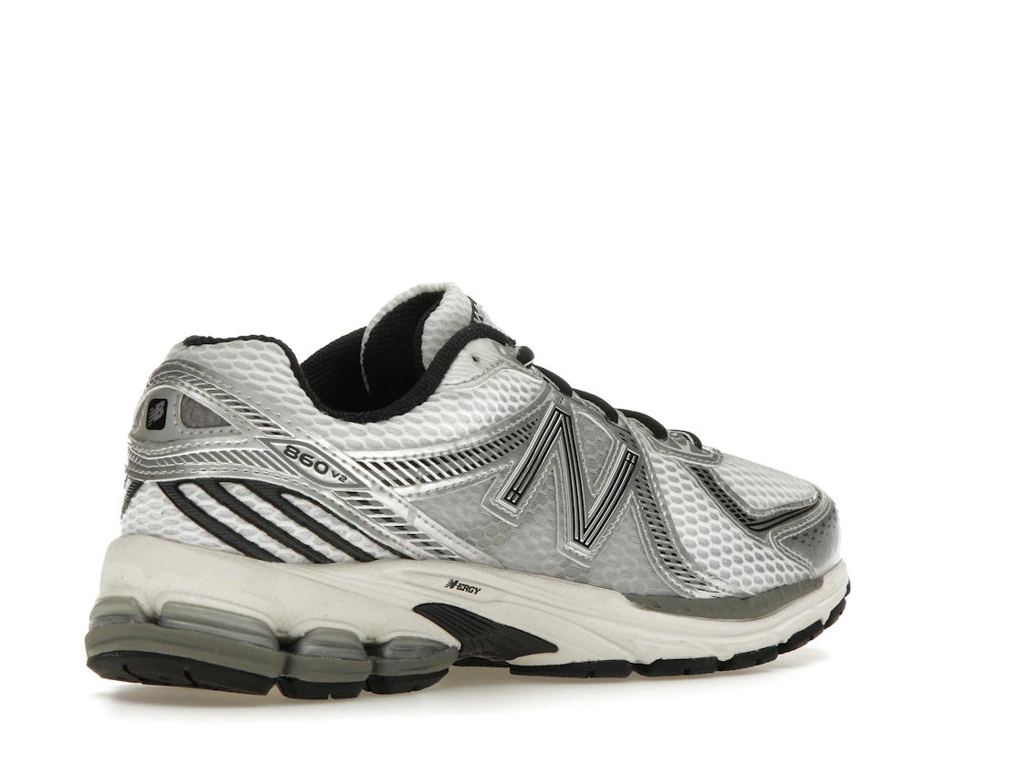 Vue 33 de New Balance 860v2 Milky Way Pack Optic White