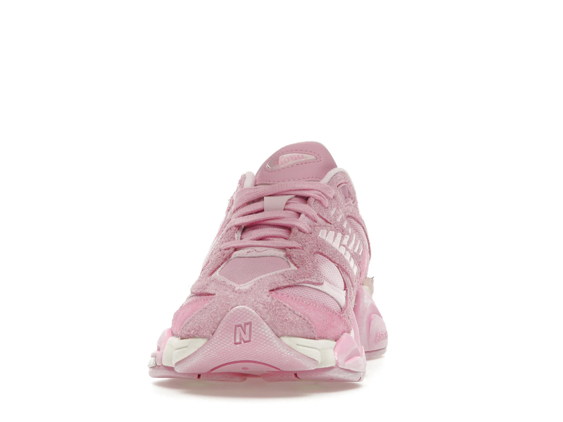 Vue 11 de New Balance 9060 ASOS Exclusive Pink Overdye