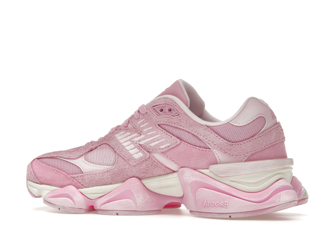 Vue 21 de New Balance 9060 ASOS Exclusive Pink Overdye