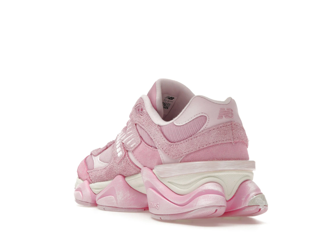 Vue 25 de New Balance 9060 ASOS Exclusive Pink Overdye