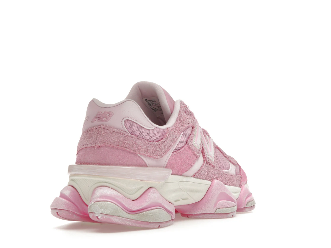 Vue 31 de New Balance 9060 ASOS Exclusive Pink Overdye