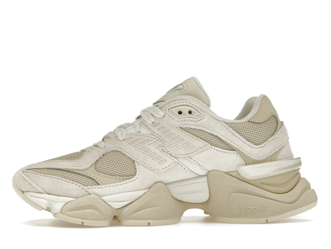 Vue 18 de New Balance 9060 Beige