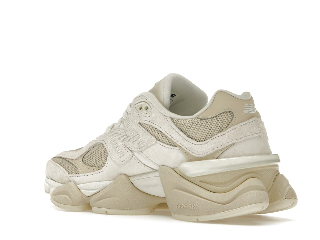 Vue 23 de New Balance 9060 Beige