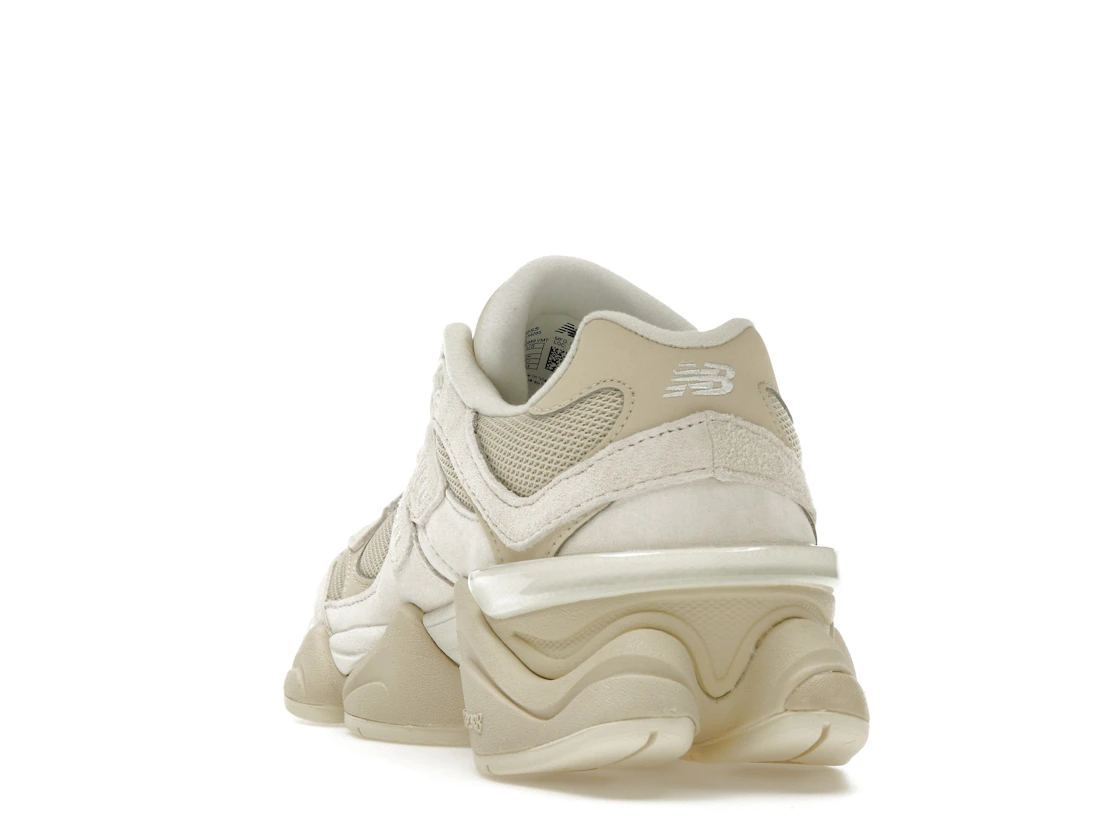 Vue 26 de New Balance 9060 Beige
