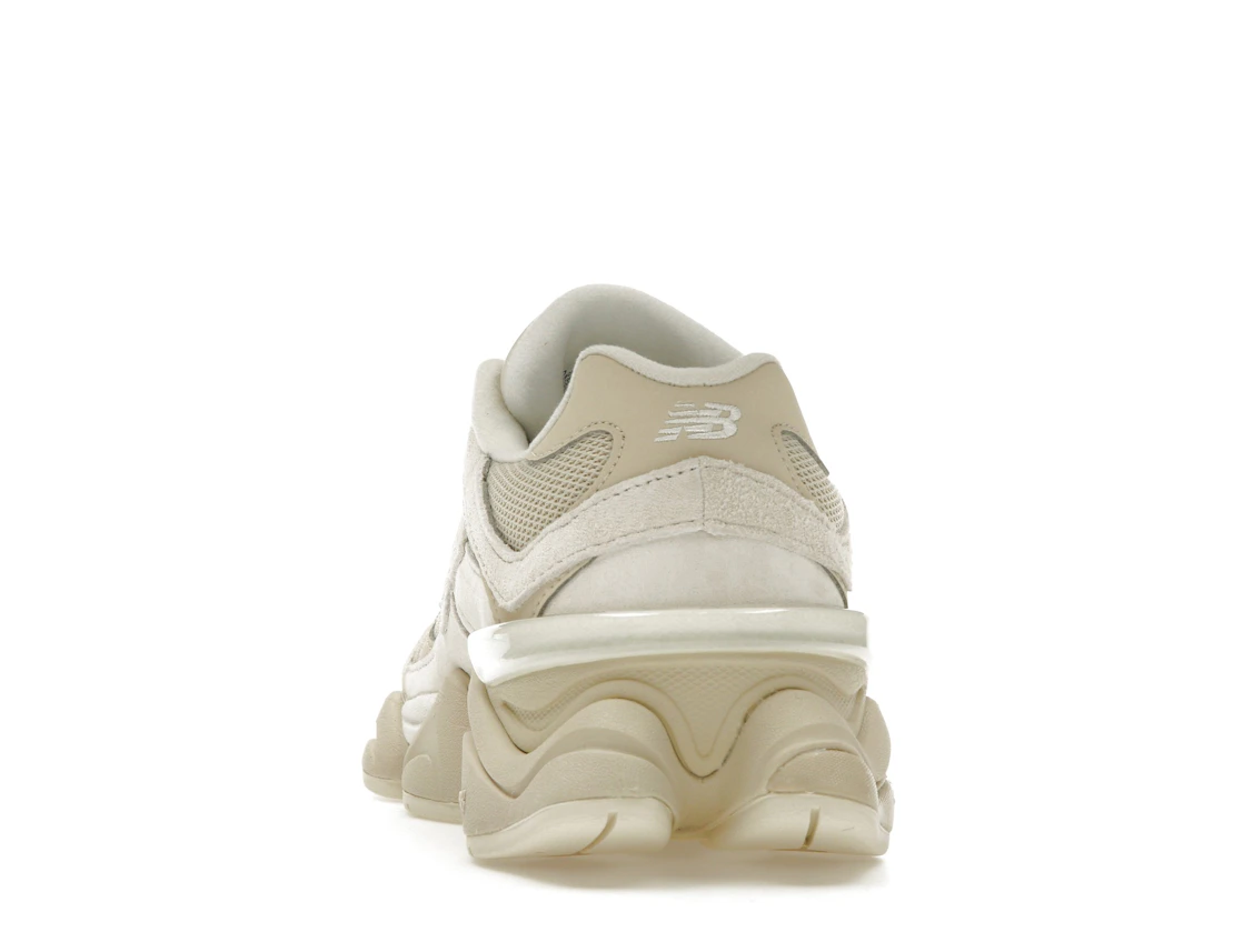 Vue 27 de New Balance 9060 Beige
