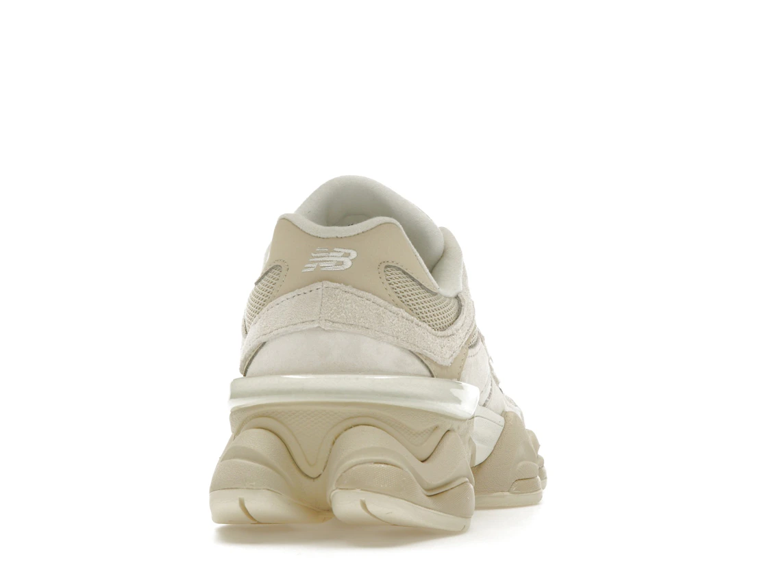 Vue 29 de New Balance 9060 Beige