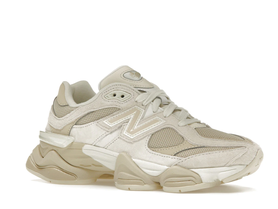 Vue 4 de New Balance 9060 Beige
