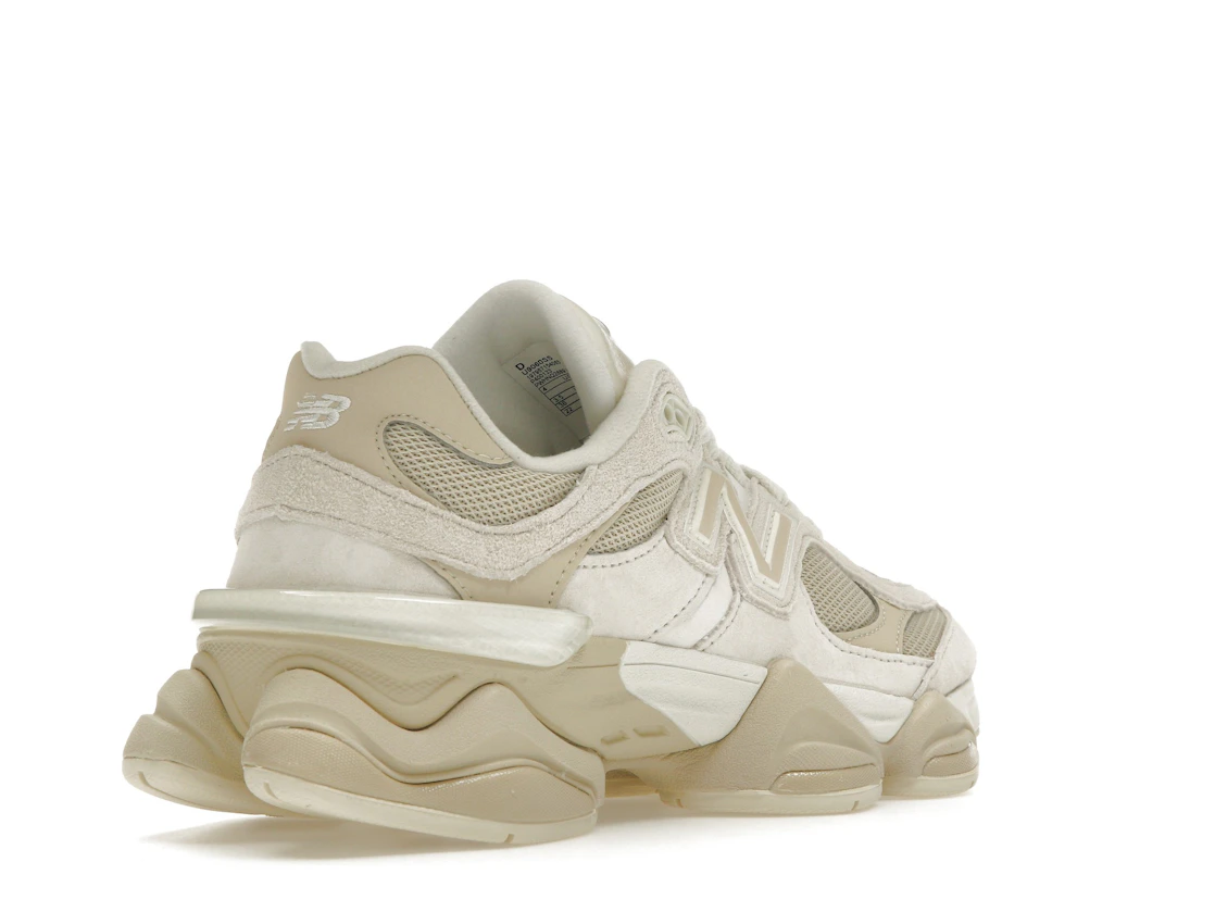 Vue 32 de New Balance 9060 Beige