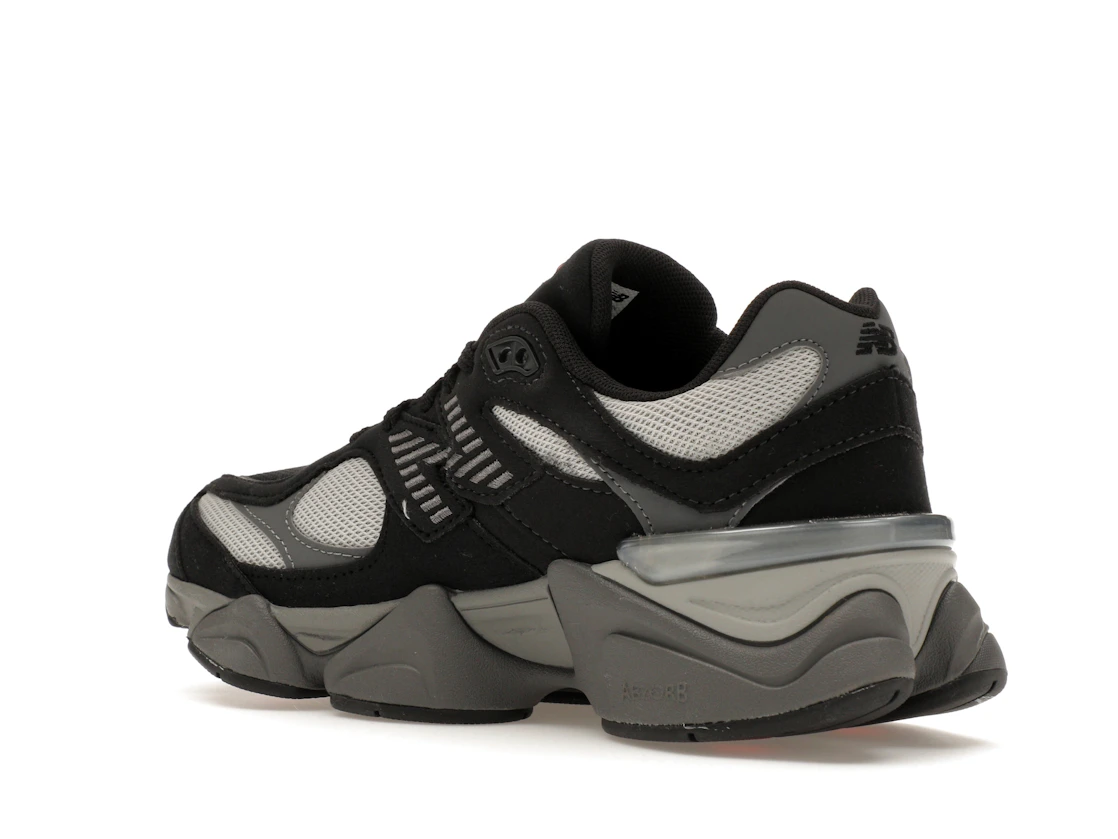 Vue 23 de New Balance 9060 Black Grey (GS)
