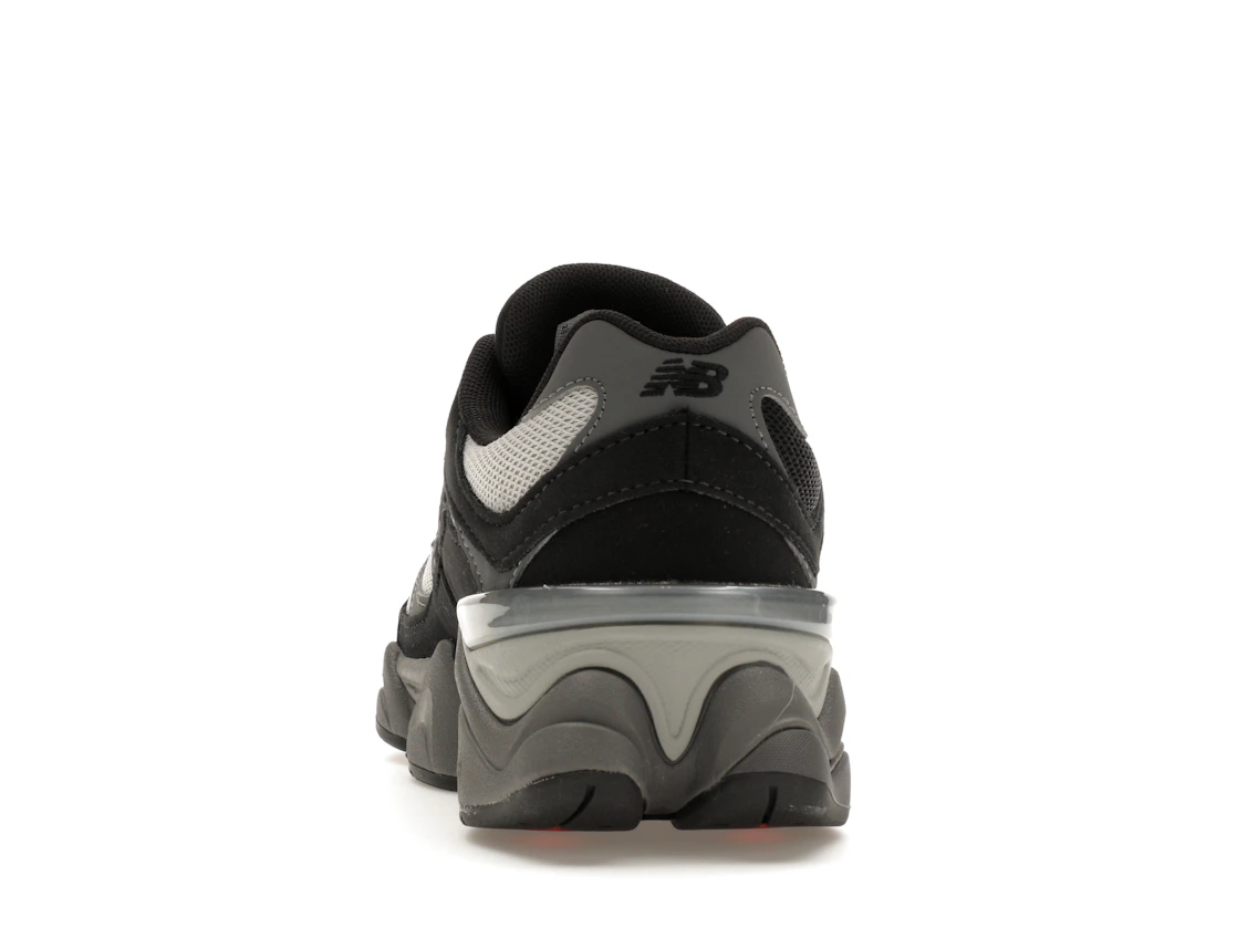 Vue 27 de New Balance 9060 Black Grey (GS)