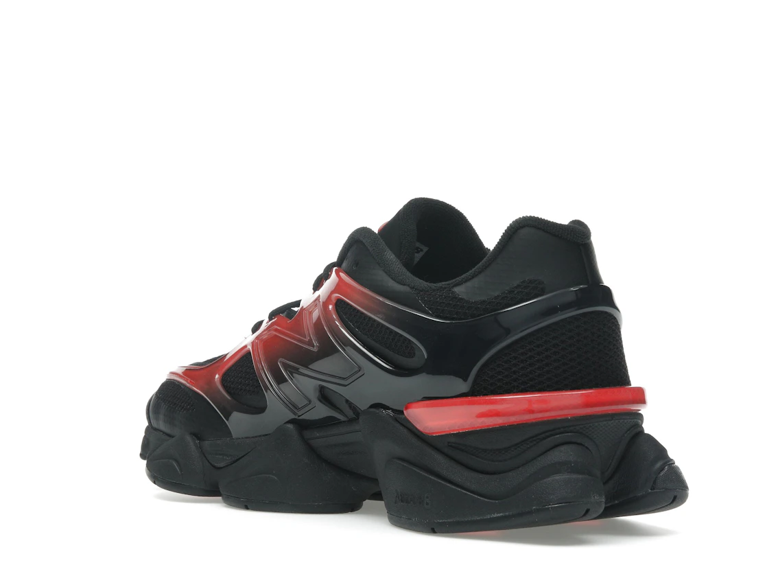 Vue 24 de New Balance 9060 Black Red Gradient