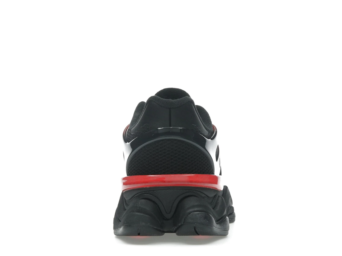 Vue 28 de New Balance 9060 Black Red Gradient