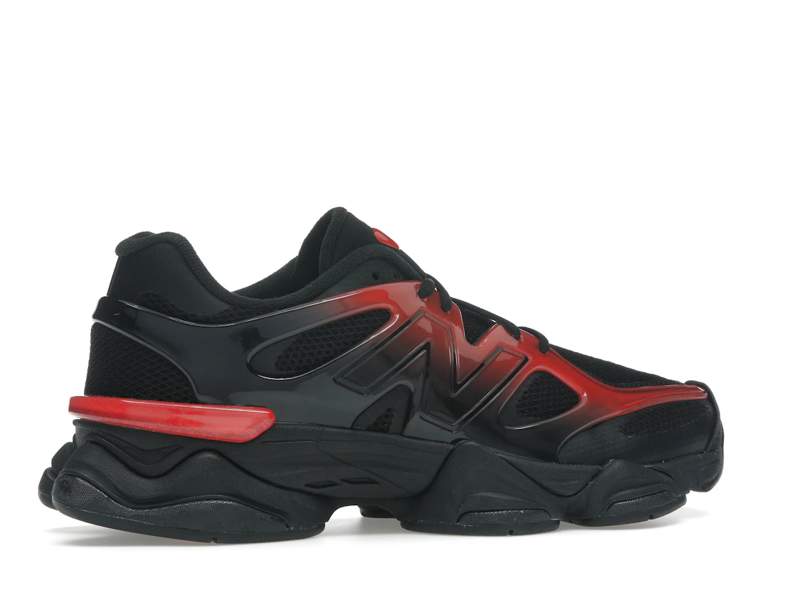 Vue 35 de New Balance 9060 Black Red Gradient