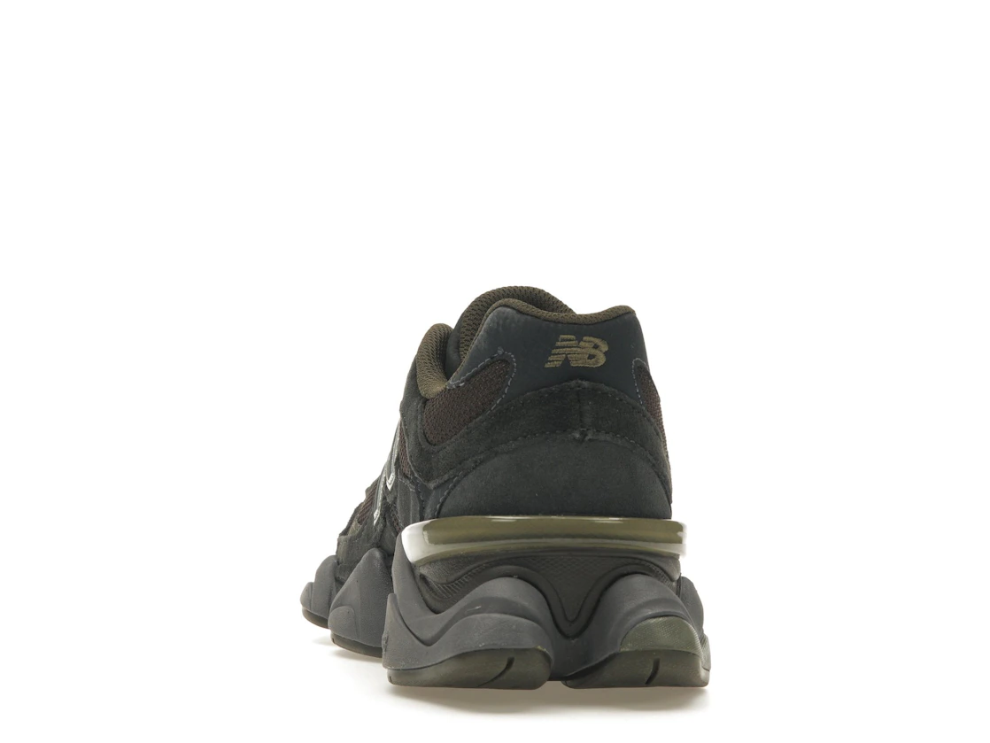 Vue 27 de New Balance 9060 Blacktop Dark Moss