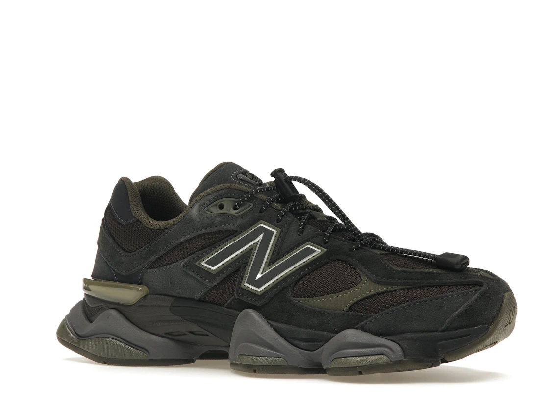 Vue 4 de New Balance 9060 Blacktop Dark Moss