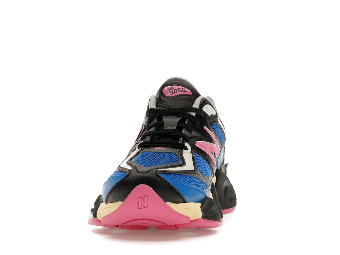 Vue 11 de New Balance 9060 Blue Oasis Real Pink