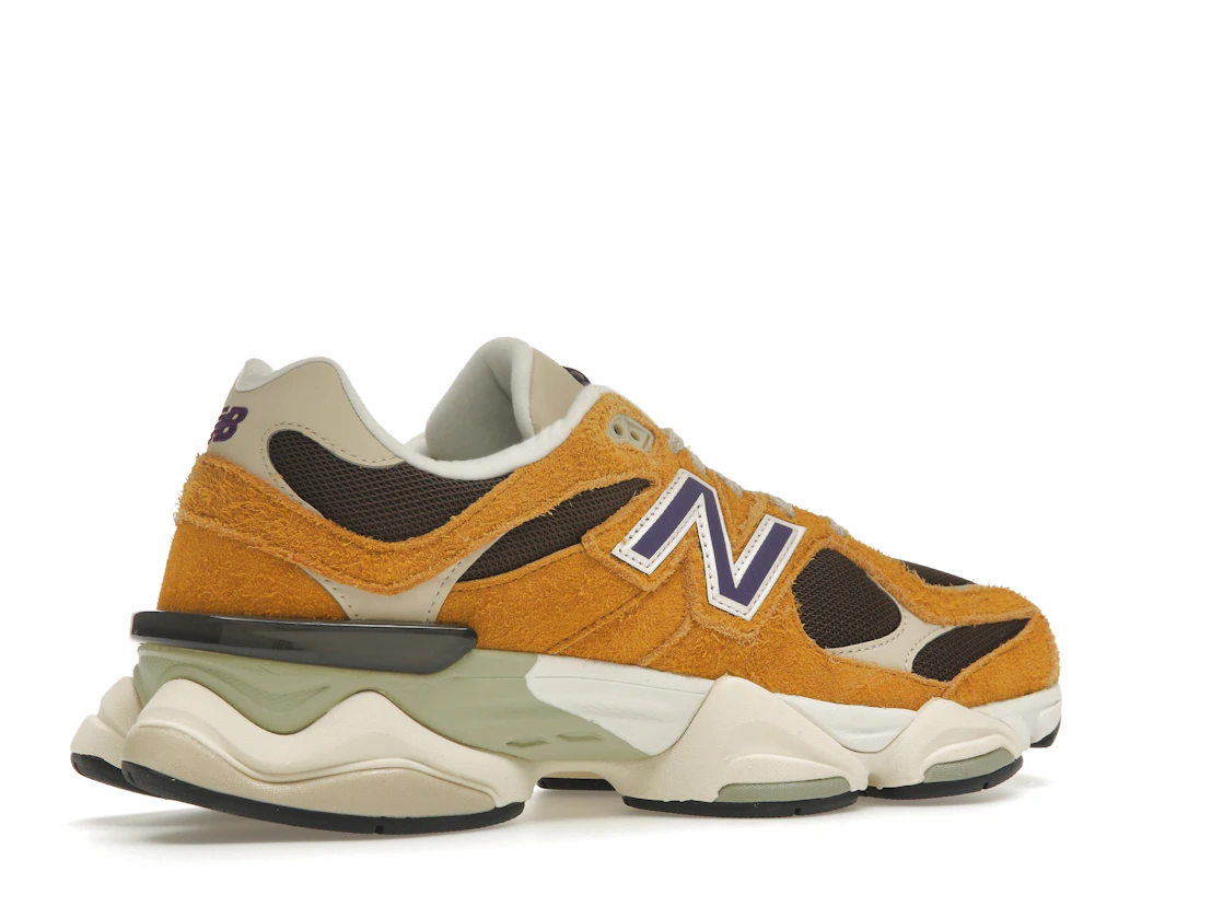Vue 34 de New Balance 9060 Butterscotch