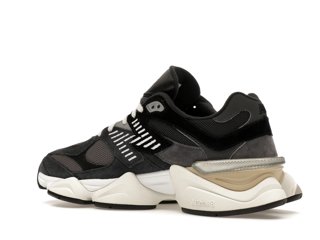 Vue 22 de New Balance 9060 Charcoal
