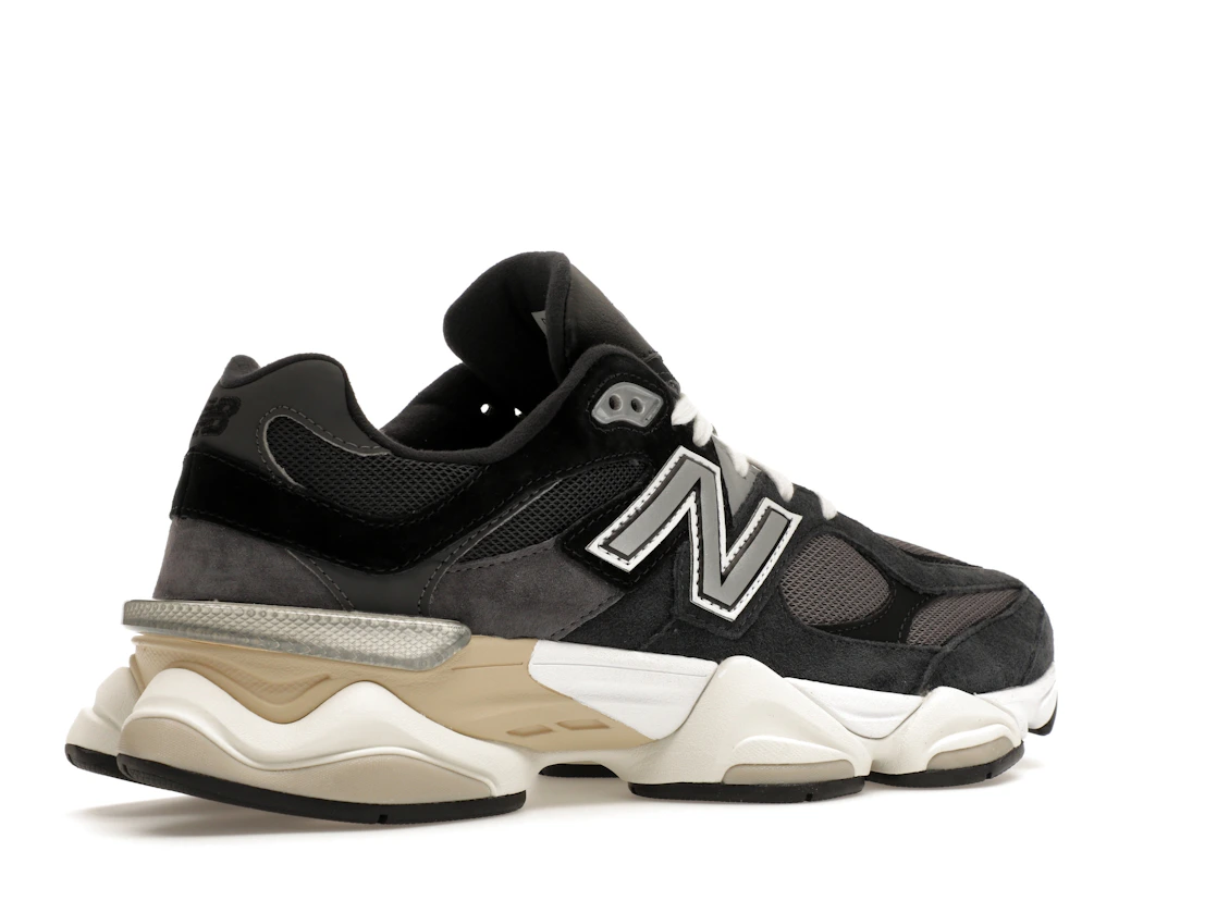 Vue 34 de New Balance 9060 Charcoal