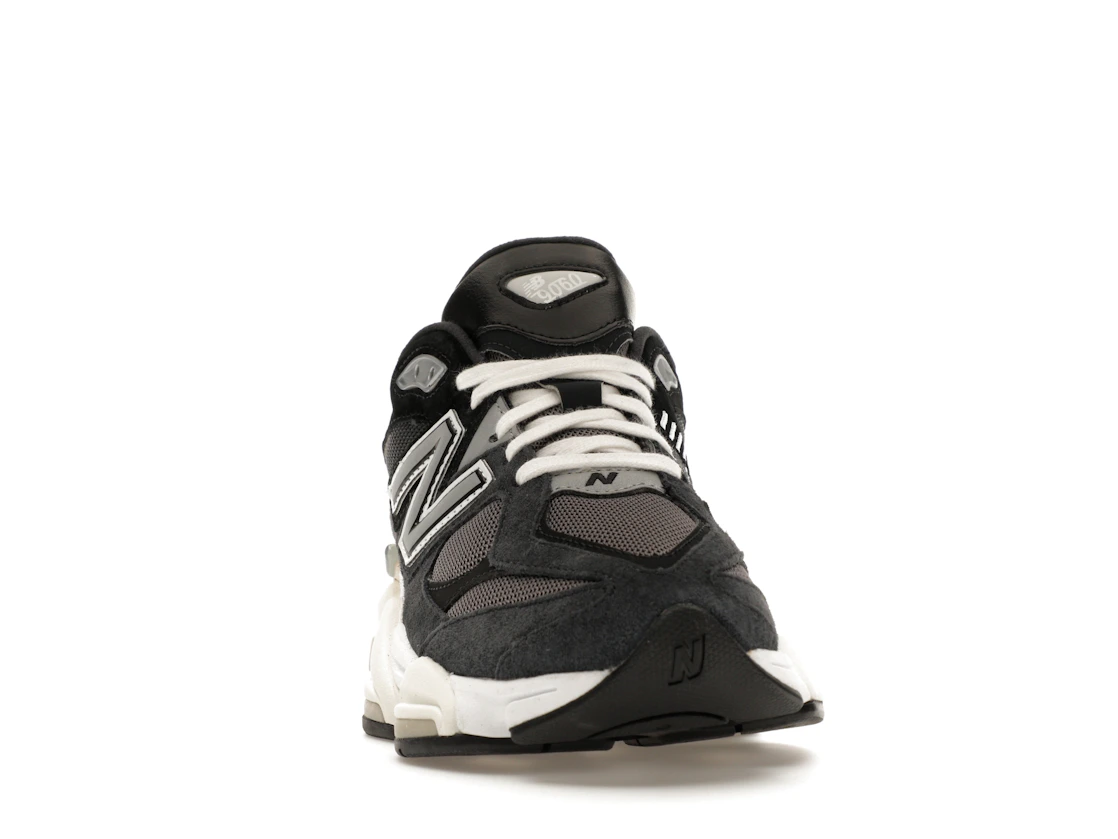 Vue 9 de New Balance 9060 Charcoal