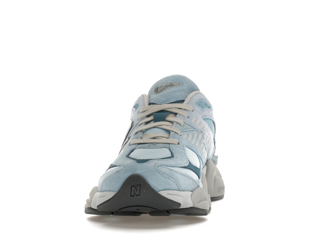 Vue 11 de New Balance 9060 Chrome Blue