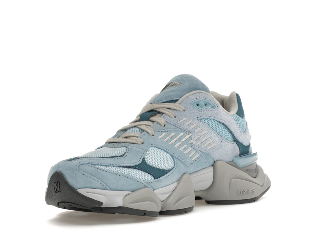 Vue 14 de New Balance 9060 Chrome Blue