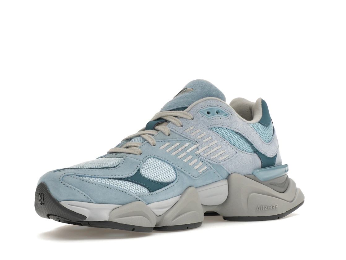 Vue 15 de New Balance 9060 Chrome Blue