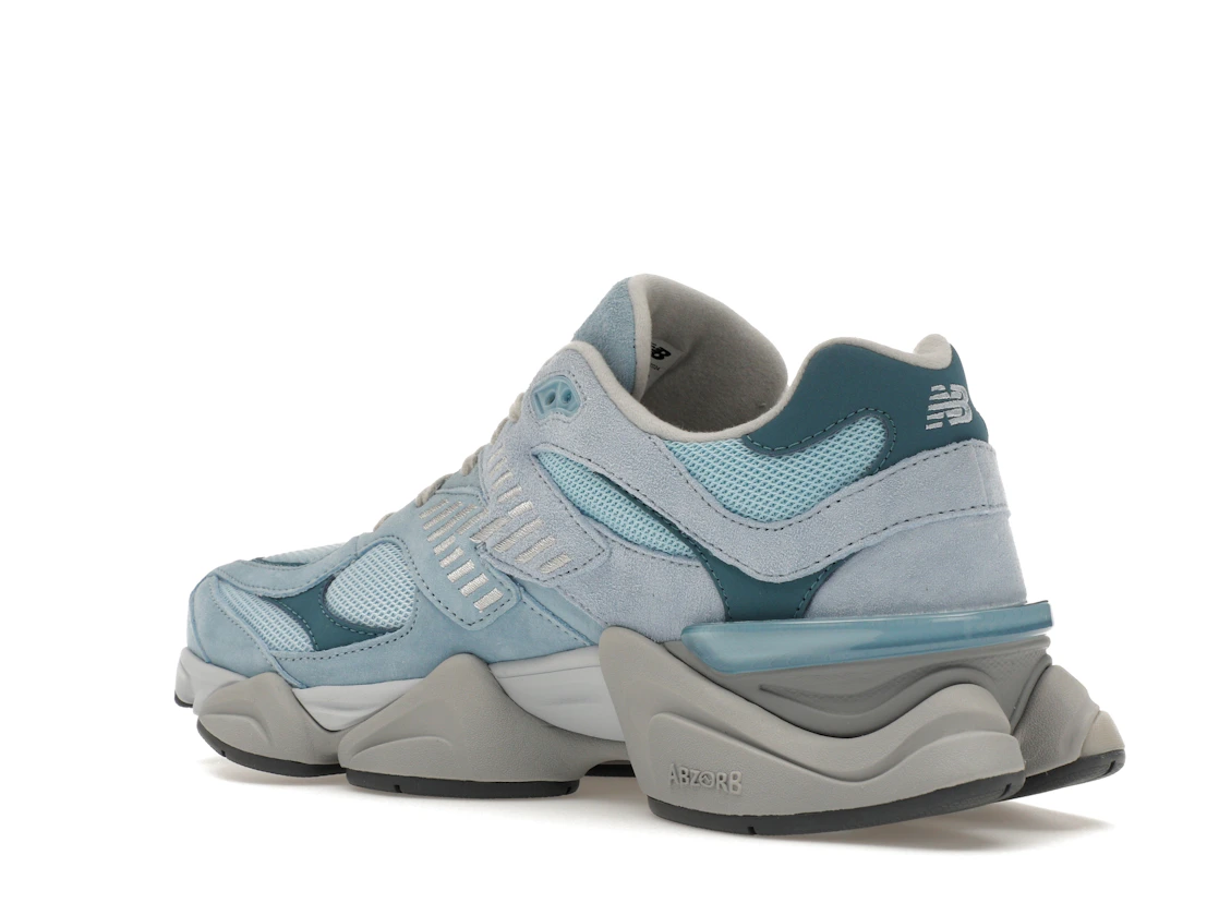 Vue 23 de New Balance 9060 Chrome Blue