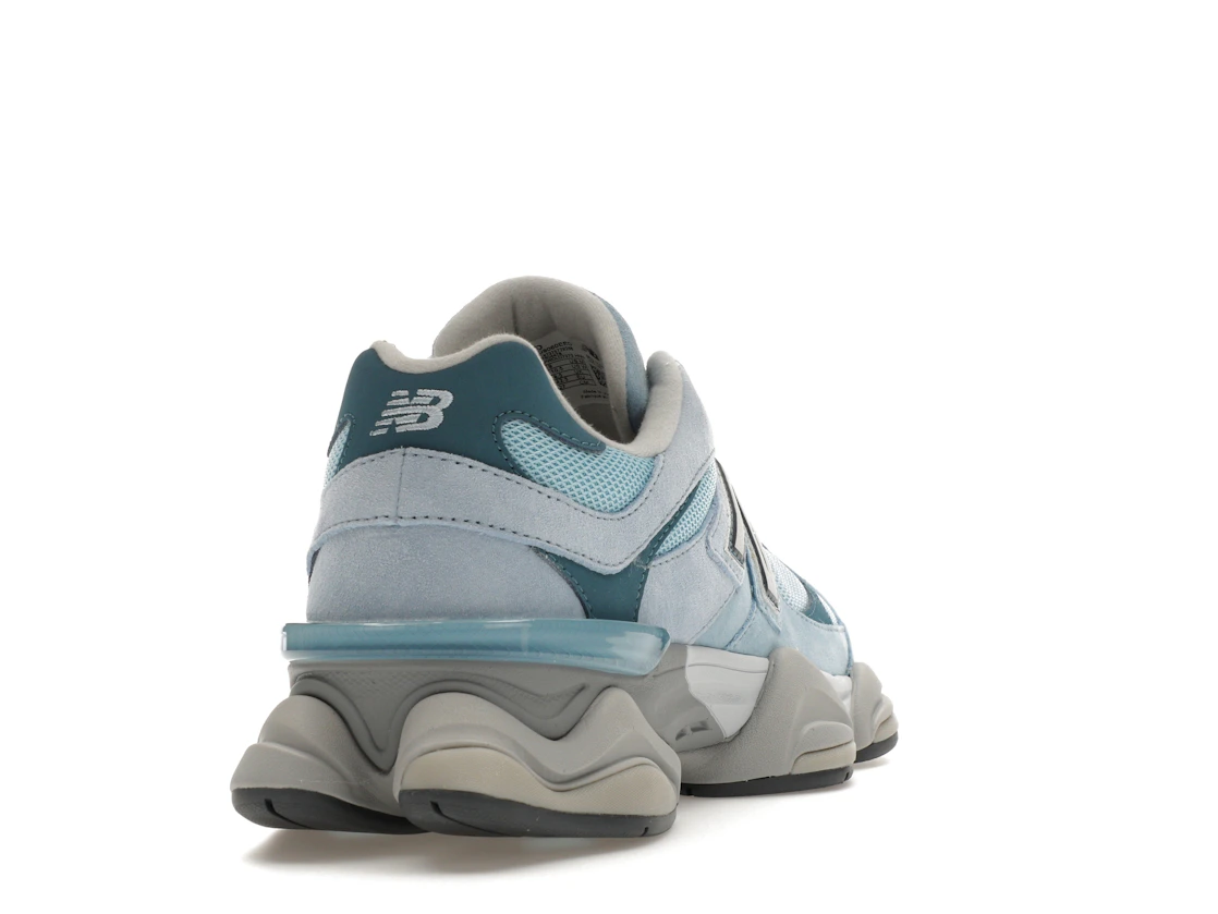 Vue 30 de New Balance 9060 Chrome Blue