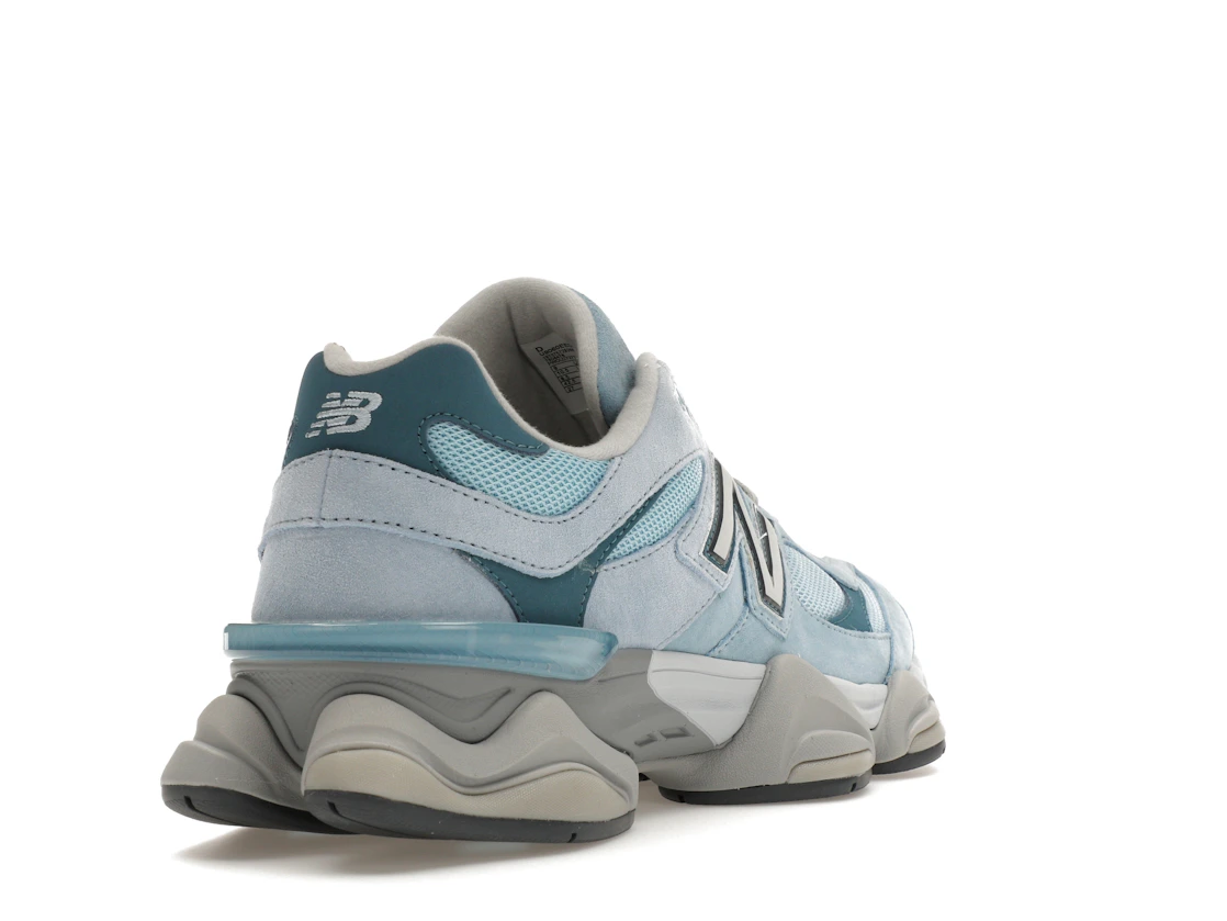Vue 31 de New Balance 9060 Chrome Blue