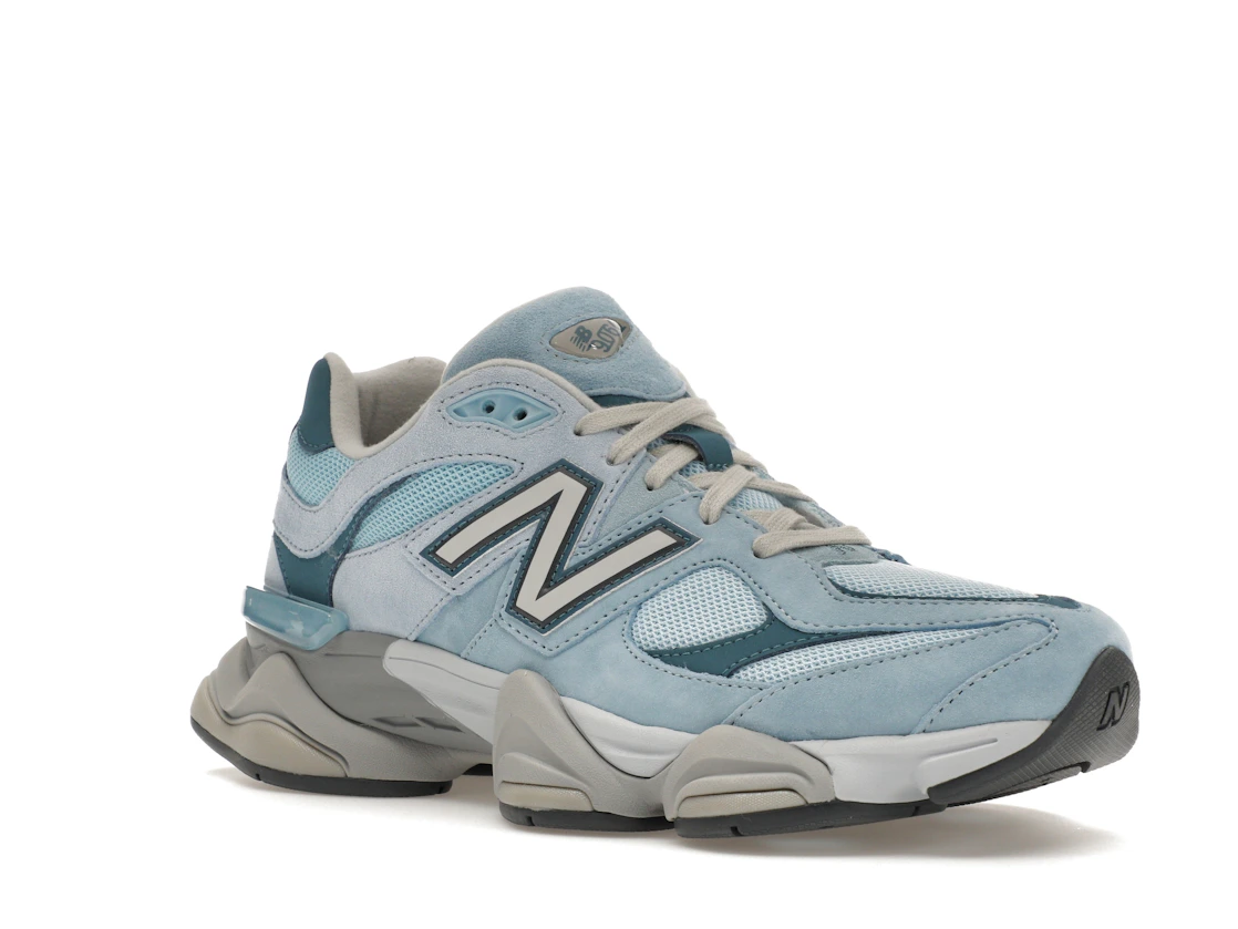 Vue 5 de New Balance 9060 Chrome Blue