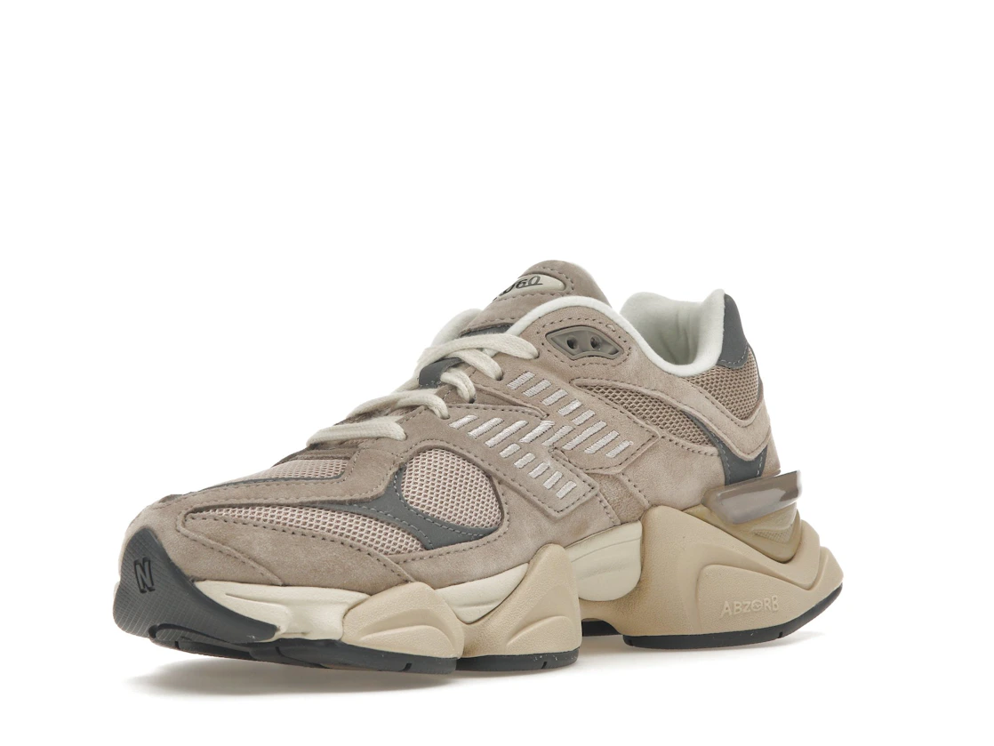 Vue 15 de New Balance 9060 Driftwood Castlerock