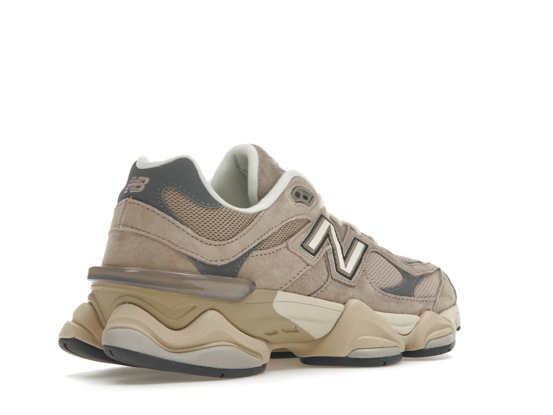 Vue 33 de New Balance 9060 Driftwood Castlerock