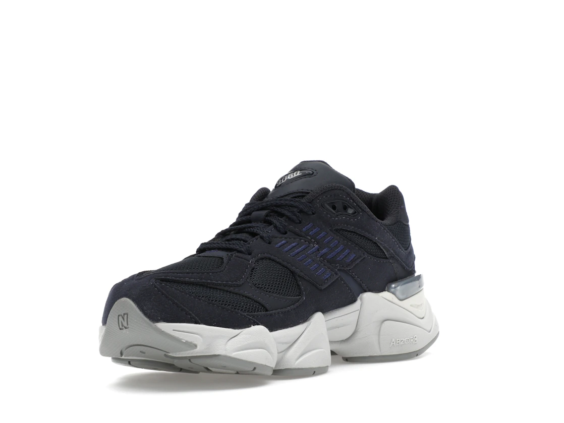 Vue 14 de New Balance 9060 Eclipse Navy (GS)